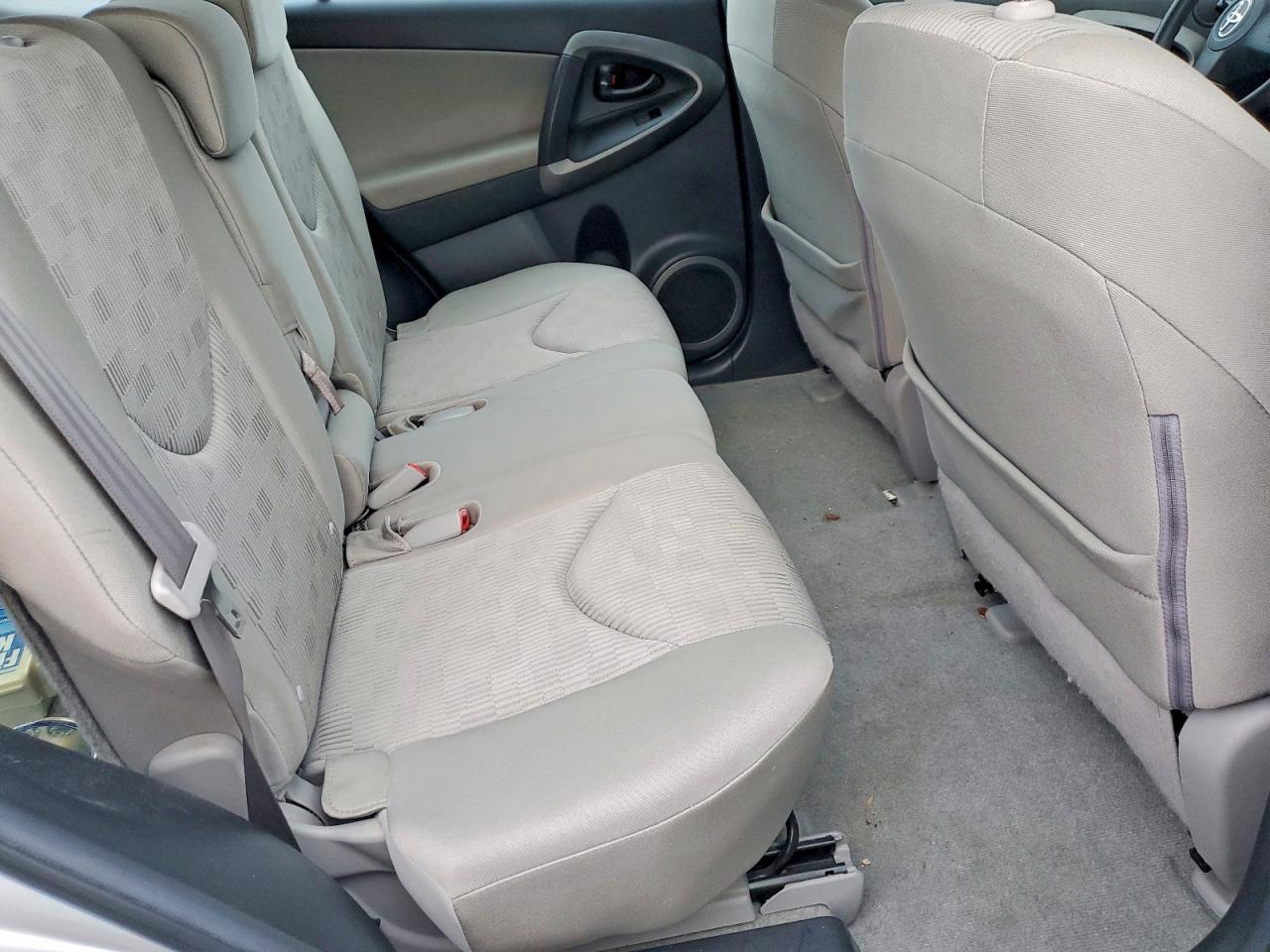 2009 TOYOTA RAV4 photo 10