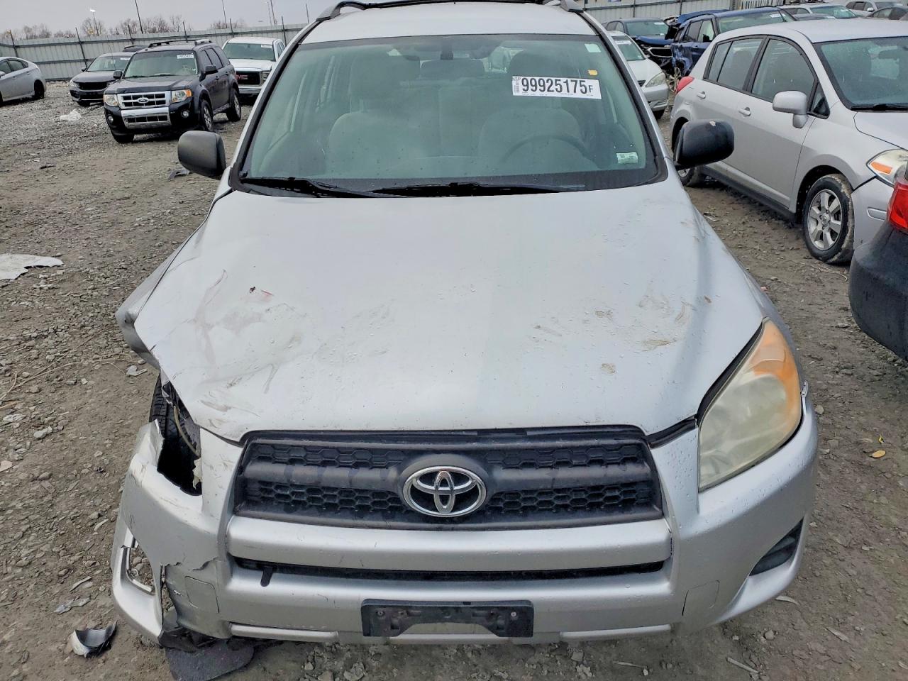 2009 TOYOTA RAV4 photo 5