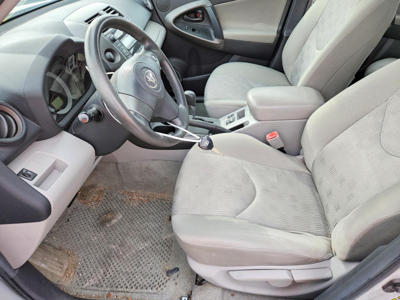 2009 TOYOTA RAV4 photo 7