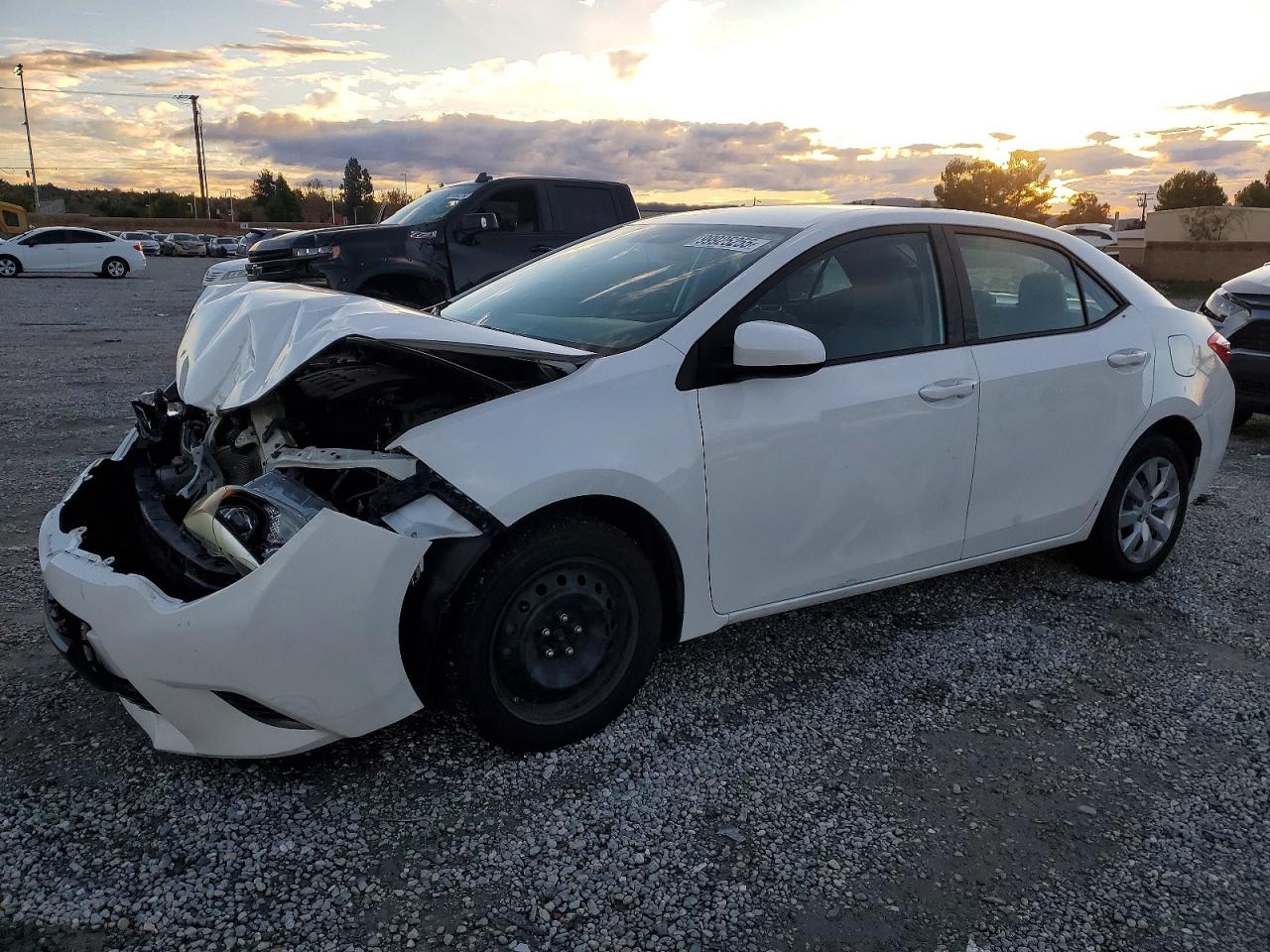 2016 TOYOTA COROLLA