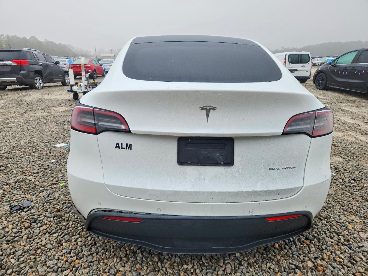 2021 TESLA MODEL Y photo 11