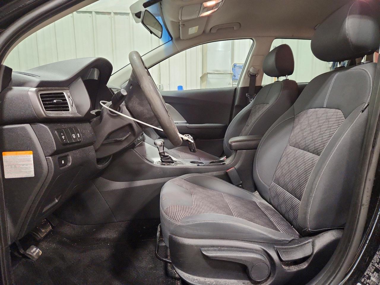 2018 KIA NIRO FE photo 7