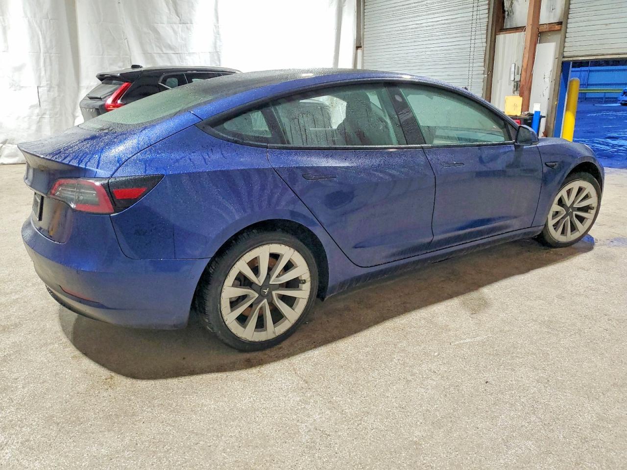 2022 TESLA MODEL 3 photo 3