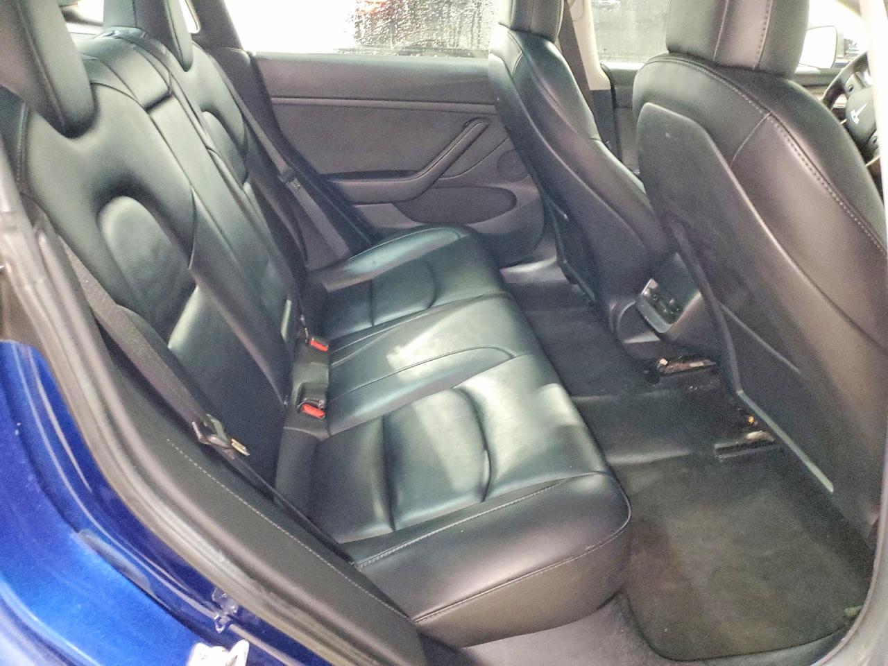 2022 TESLA MODEL 3 photo 10