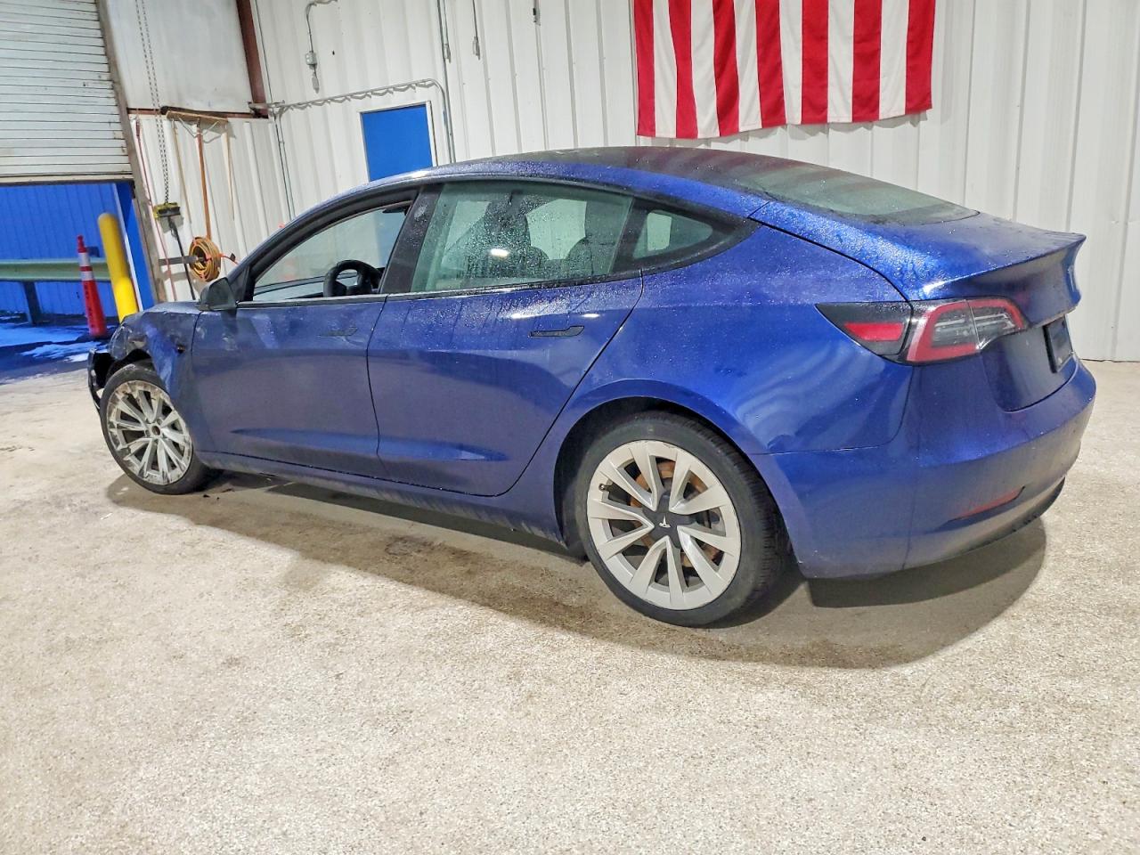 2022 TESLA MODEL 3 photo 2