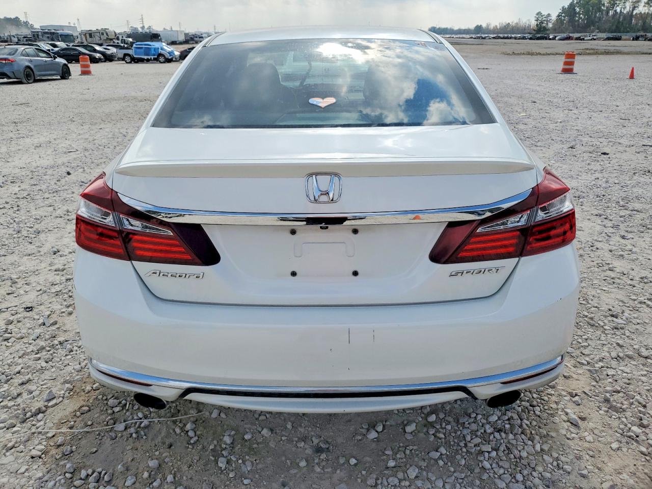 2016 HONDA ACCORD SPORT photo 6