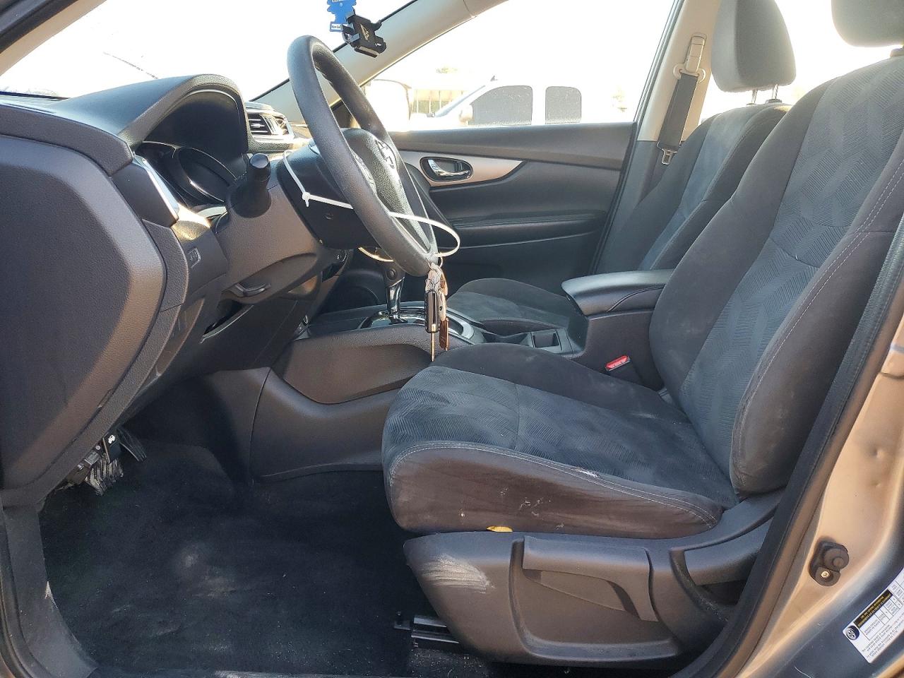 2016 NISSAN ROGUE S photo 7