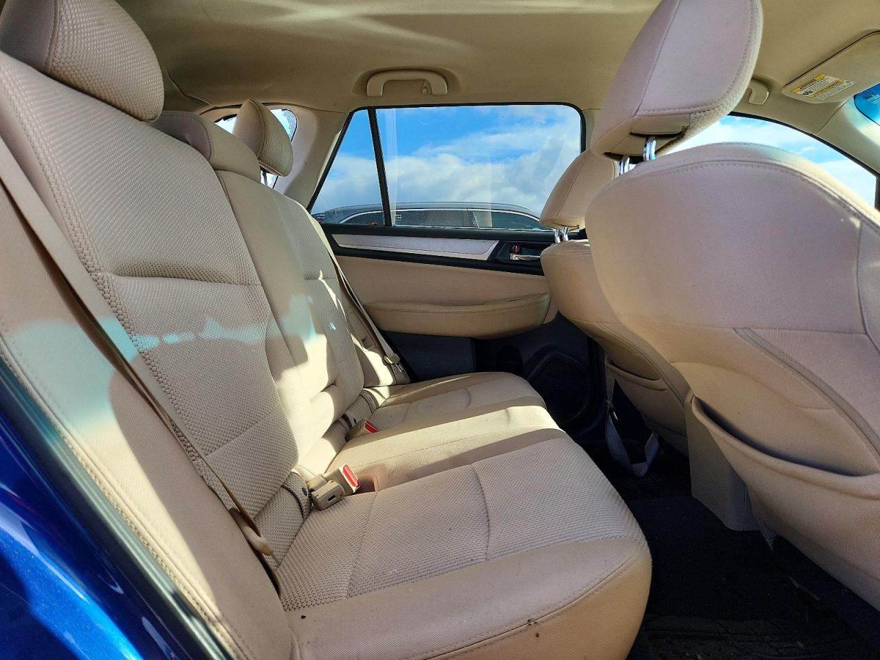 2015 SUBARU OUTBACK 2.5I PREMIUM photo 11