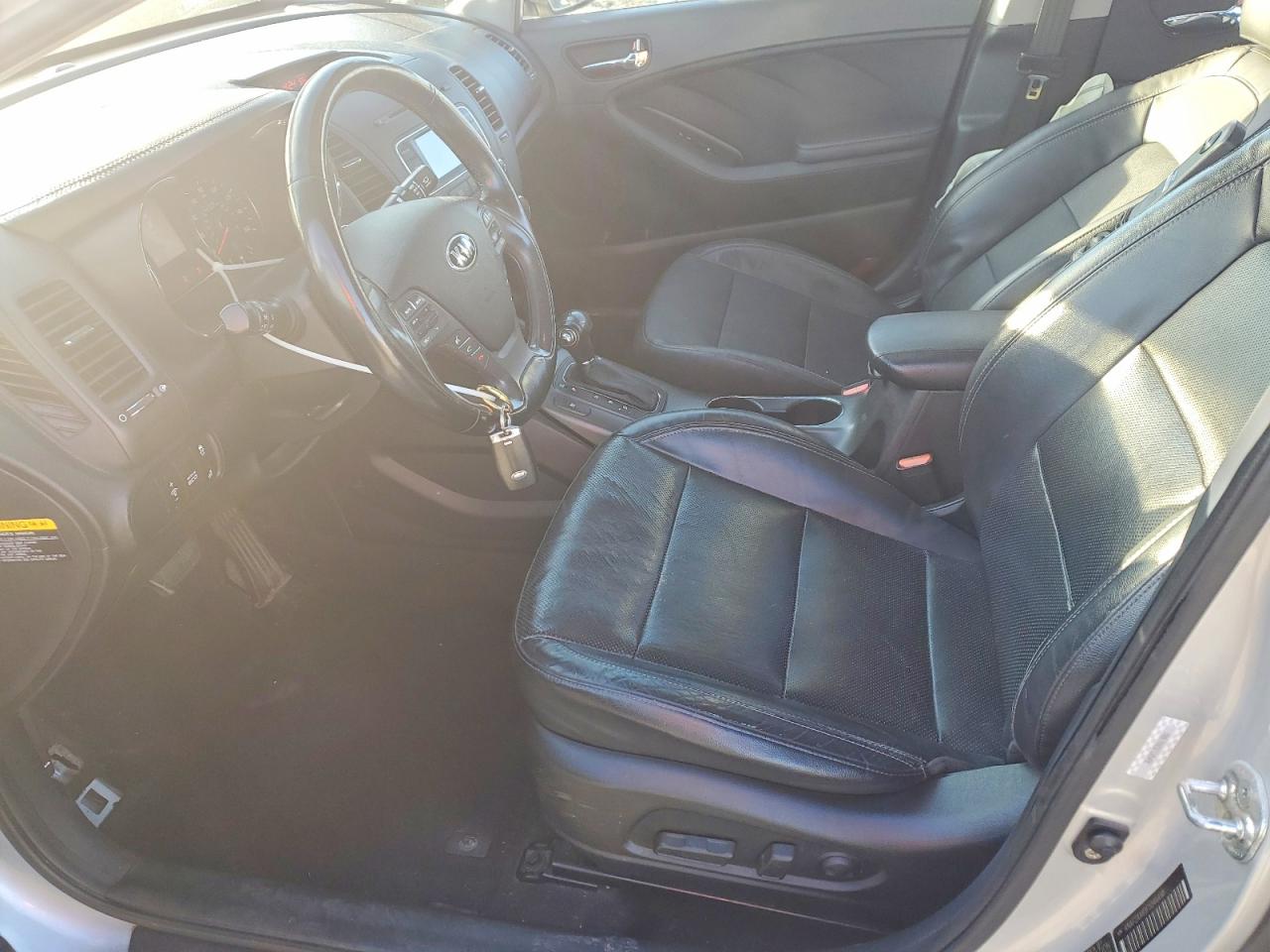 2015 KIA FORTE EX photo 7