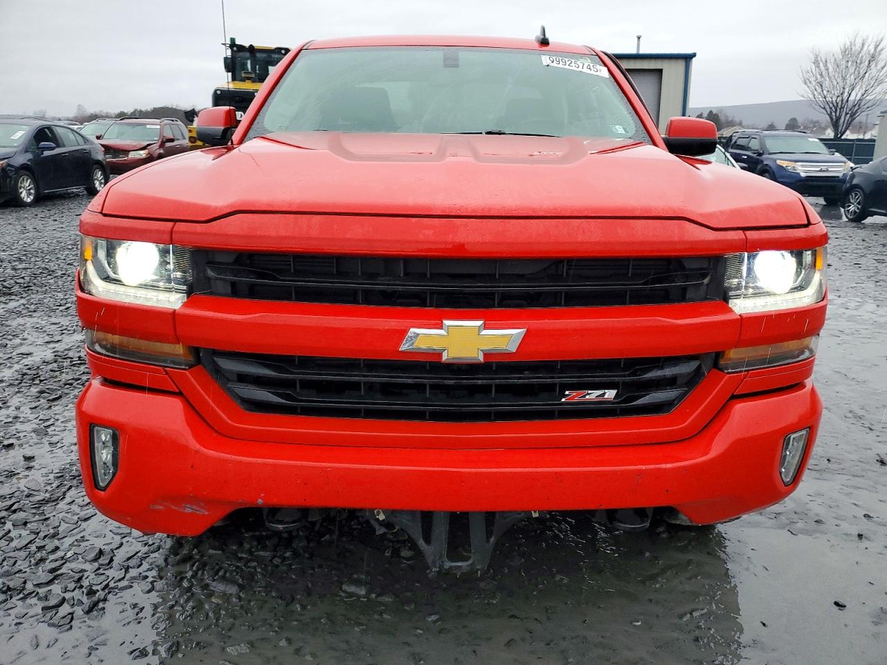 2017 CHEVROLET SILVERADO K1500 LT photo 5