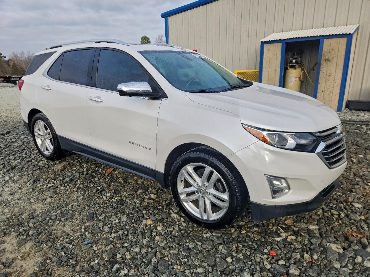 2020 CHEVROLET EQUINOX PREMIER photo 4