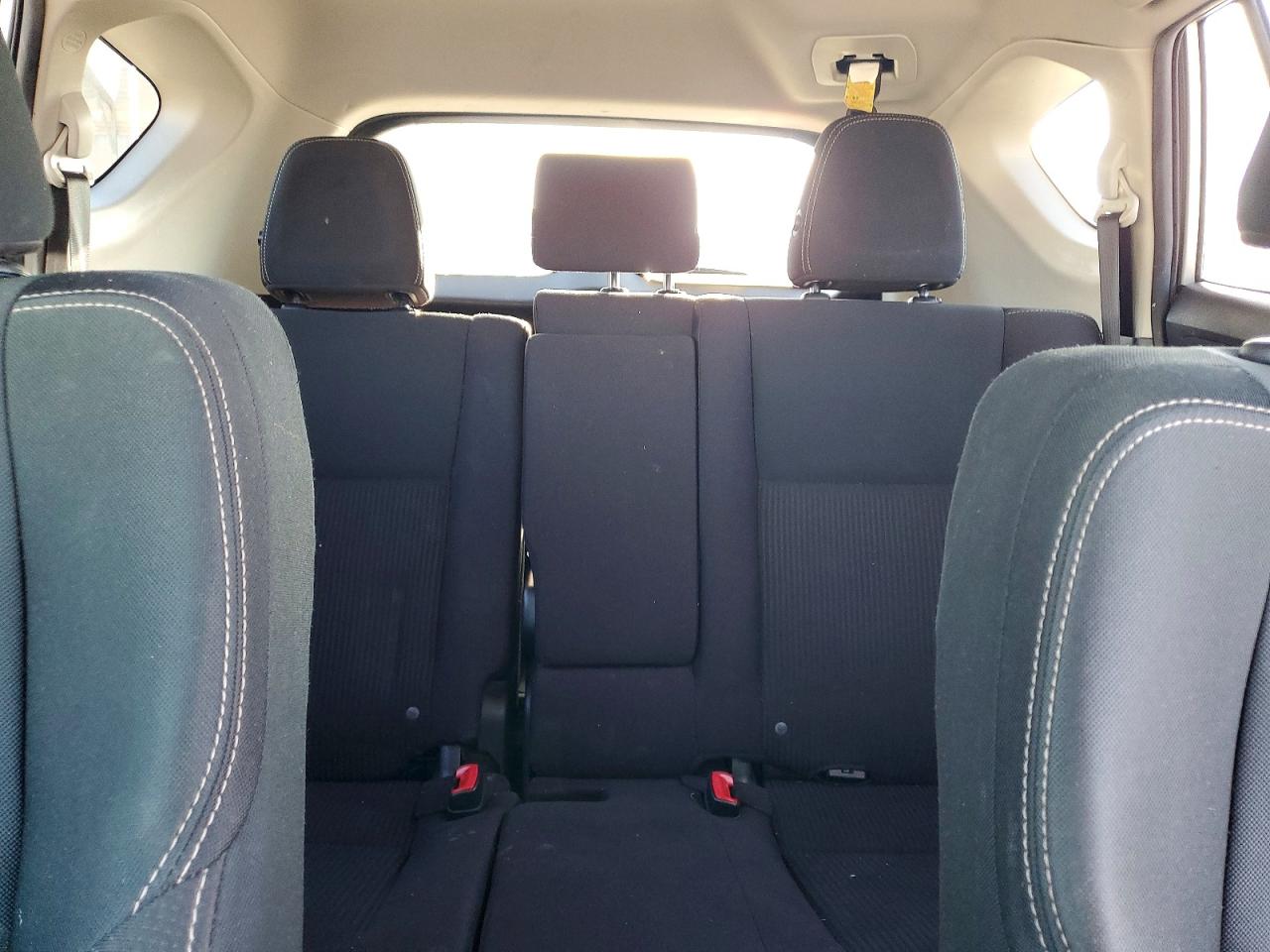 2015 TOYOTA RAV4 XLE photo 10