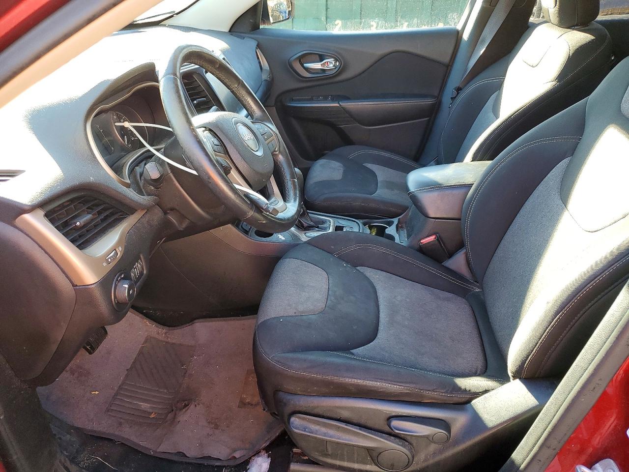 2014 JEEP CHEROKEE LATITUDE photo 7