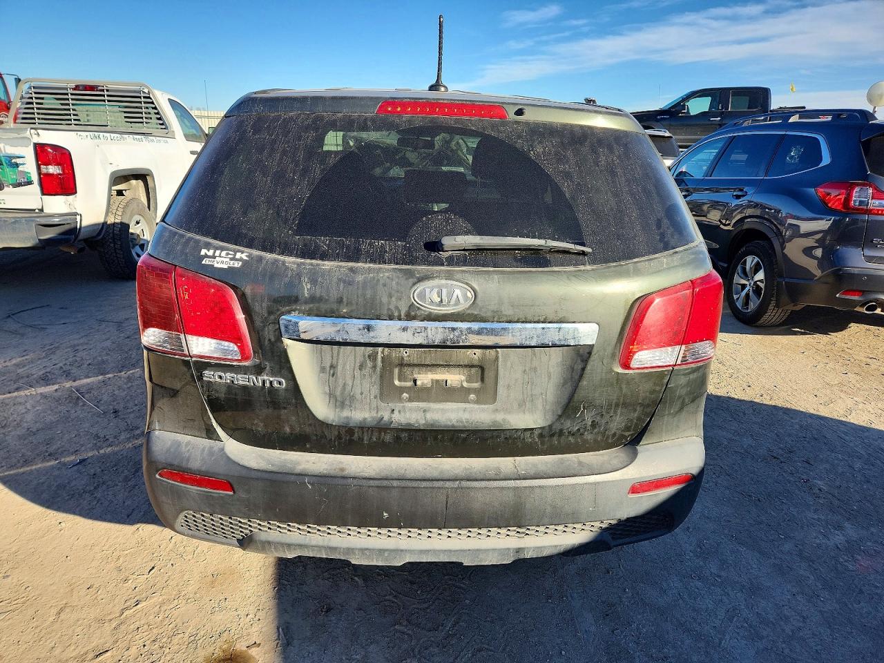 2011 KIA SORENTO BASE photo 6