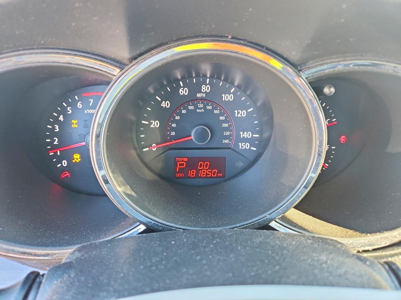 2011 KIA SORENTO BASE photo 9