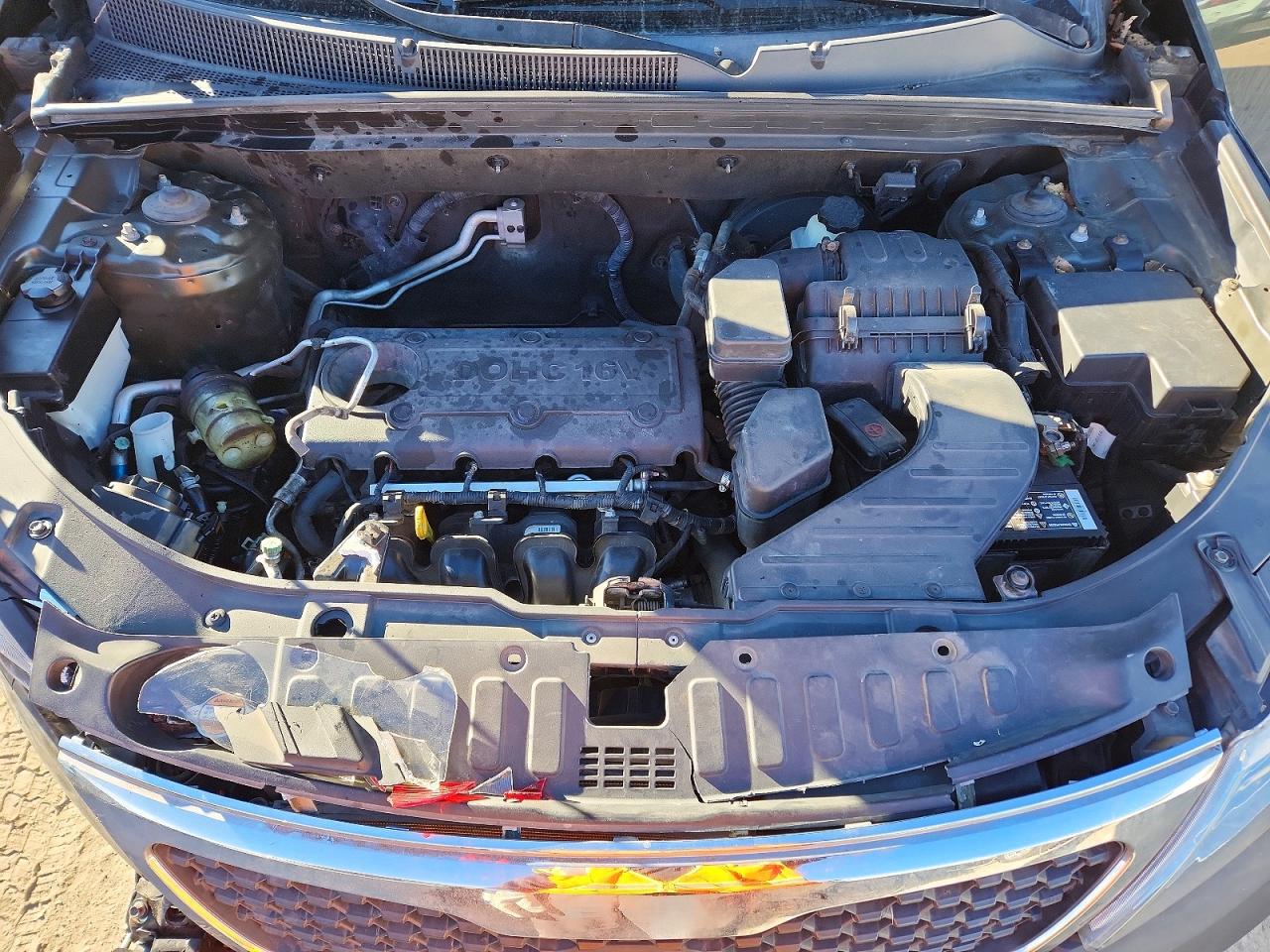2011 KIA SORENTO BASE photo 12