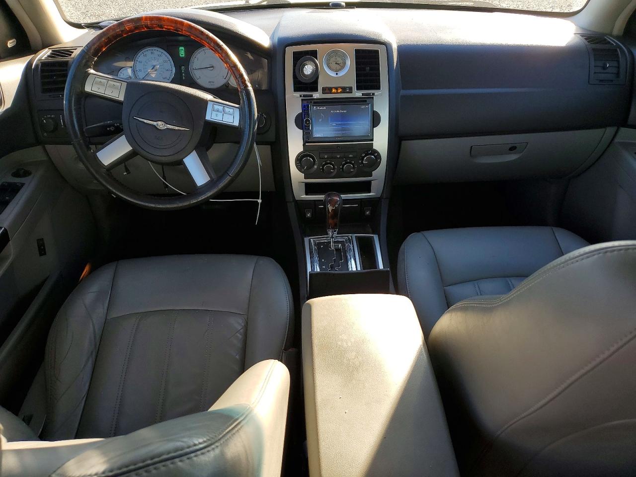 2006 CHRYSLER 300C photo 8