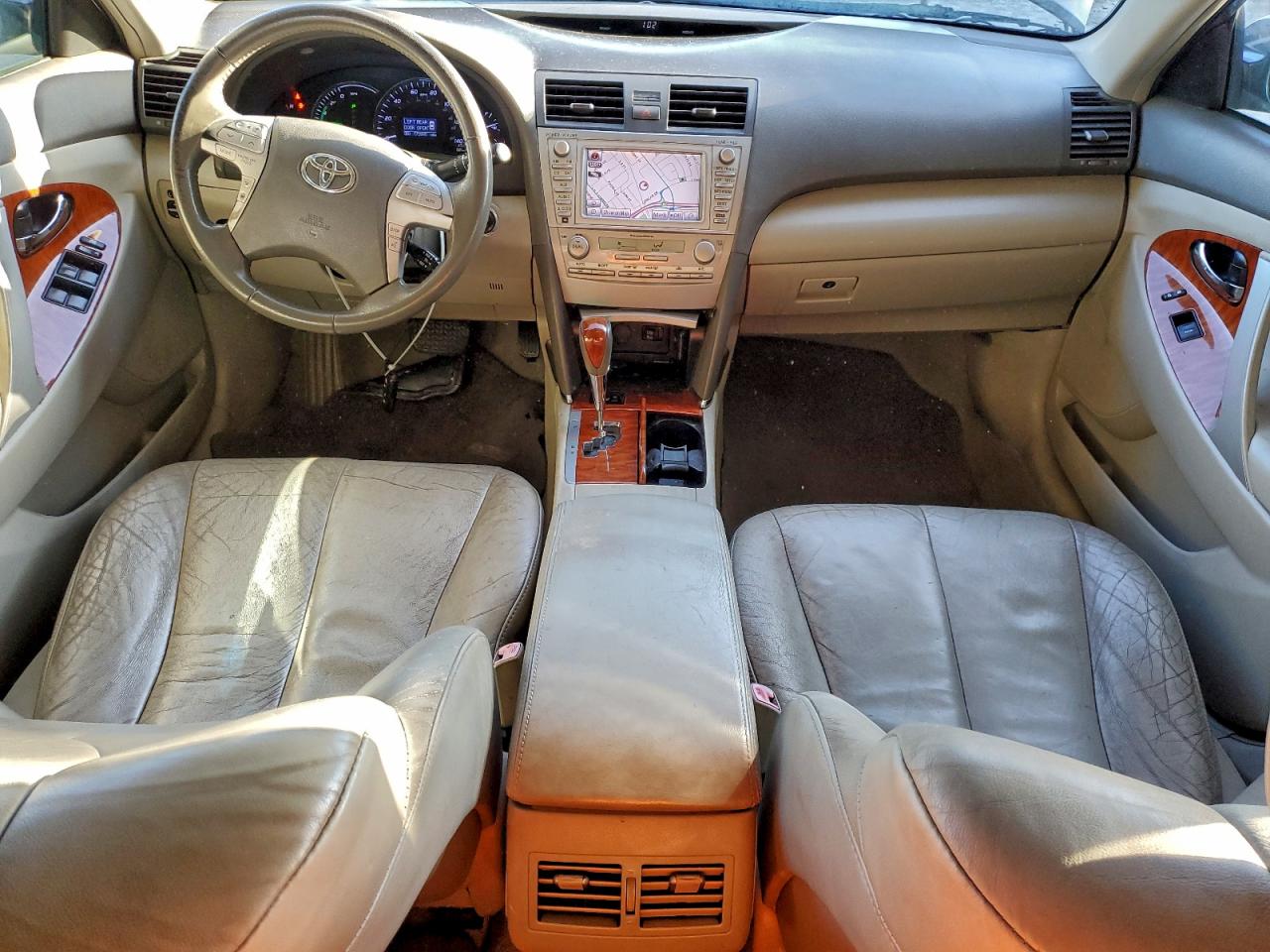 2011 TOYOTA CAMRY HYBRID photo 8