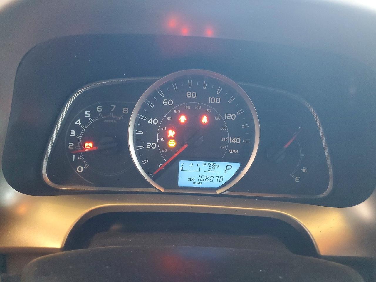 2013 TOYOTA RAV4 XLE photo 9