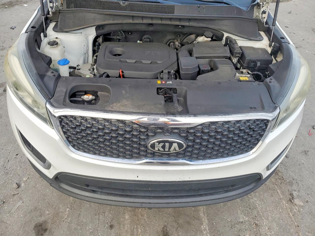 2017 KIA SORENTO LX photo 12