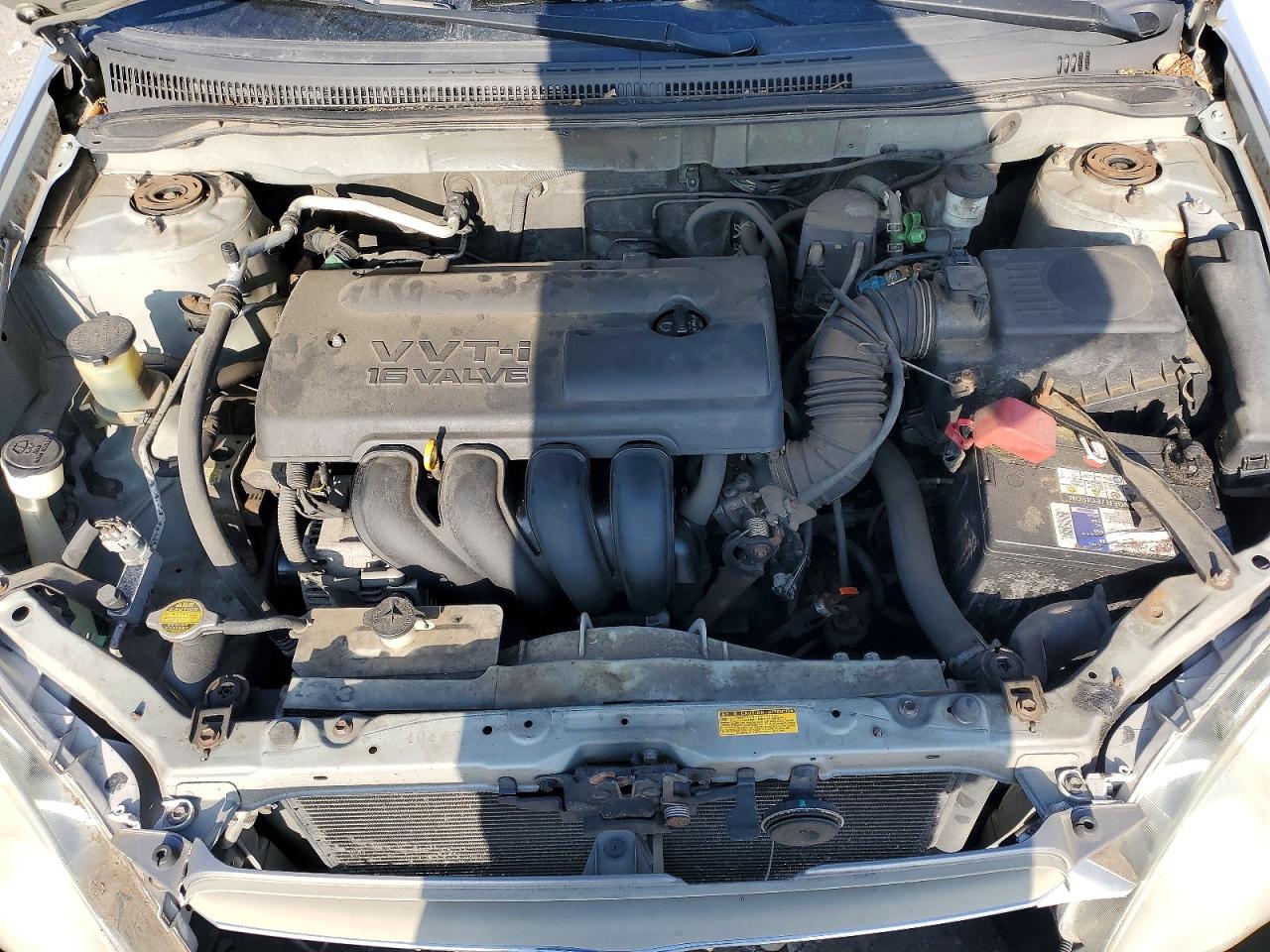 2004 TOYOTA COROLLA CE photo 11