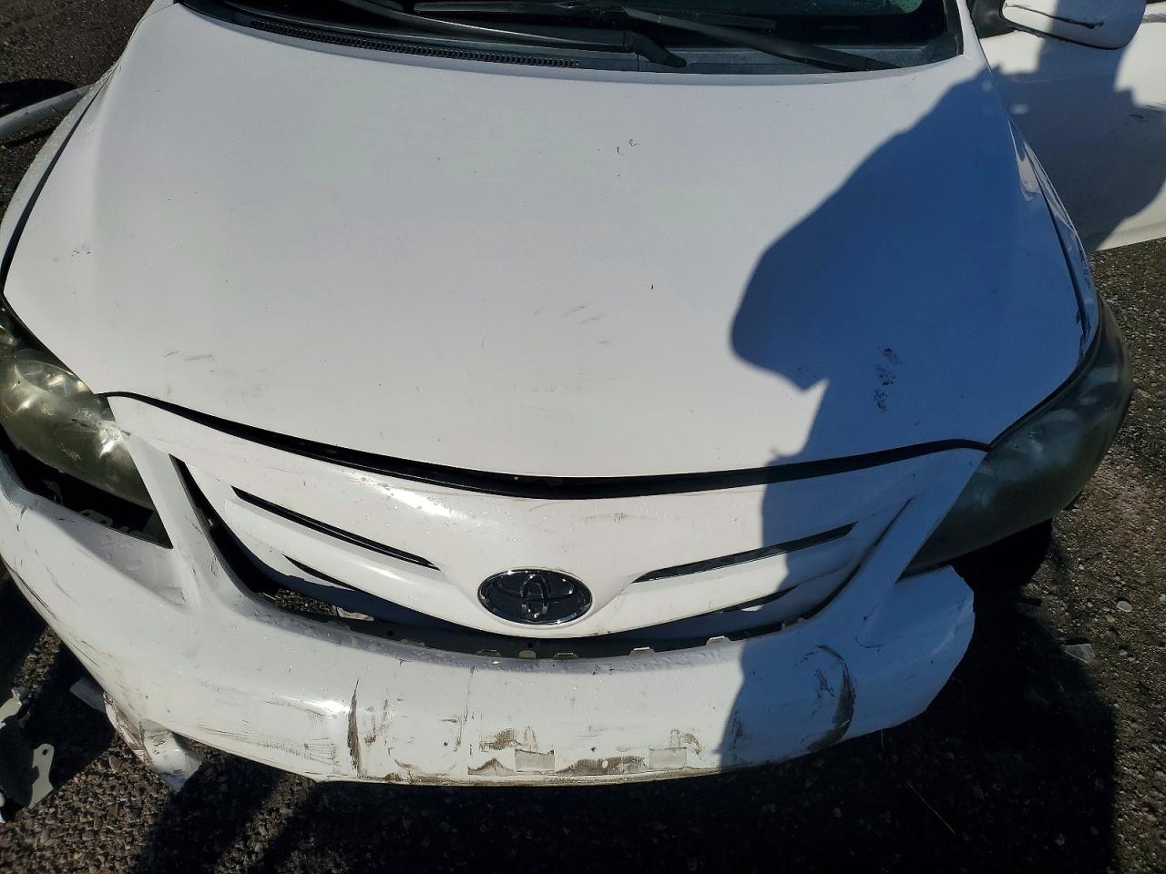 2012 TOYOTA COROLLA BASE photo 11