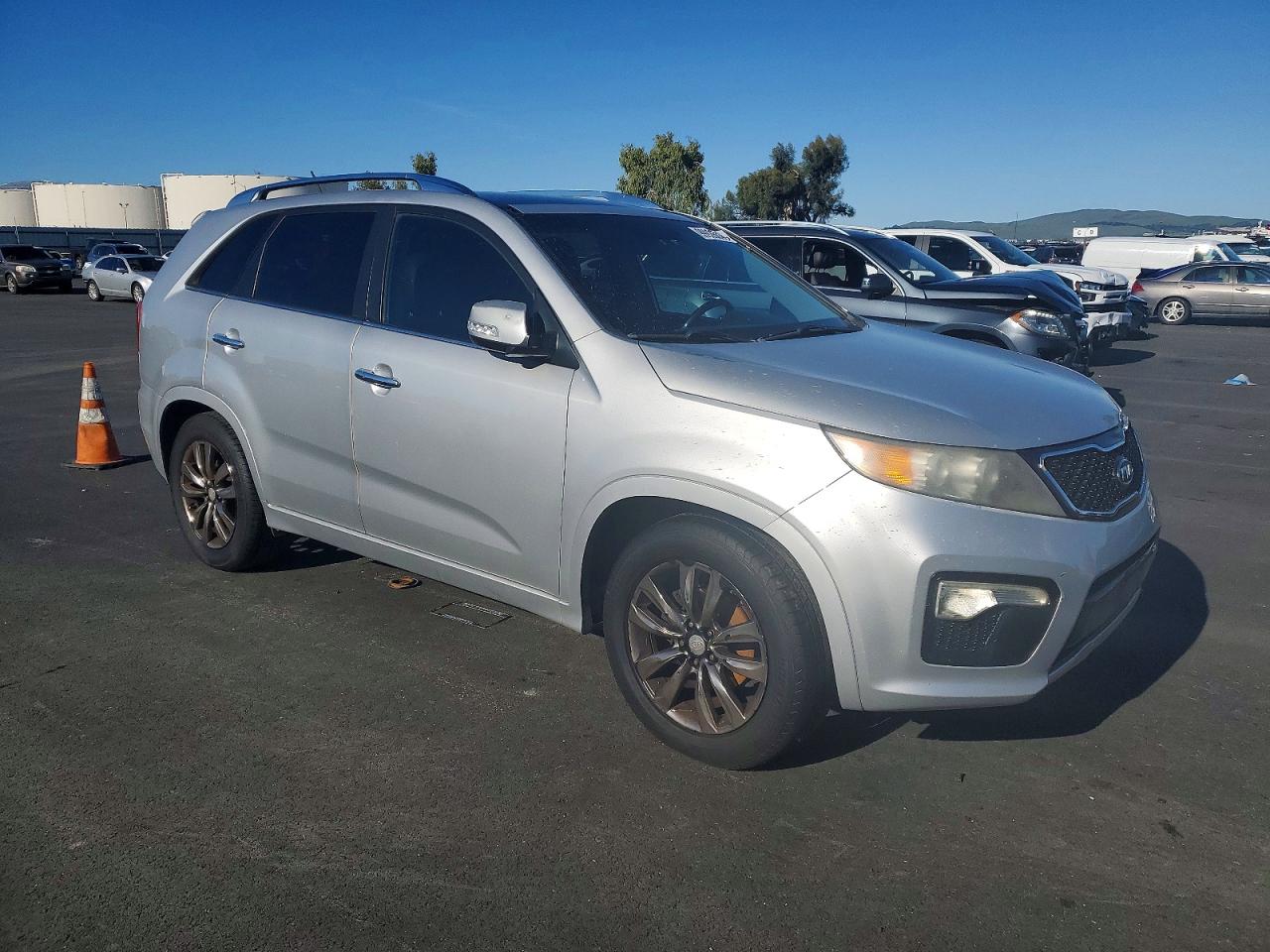 2013 KIA SORENTO SX photo 4