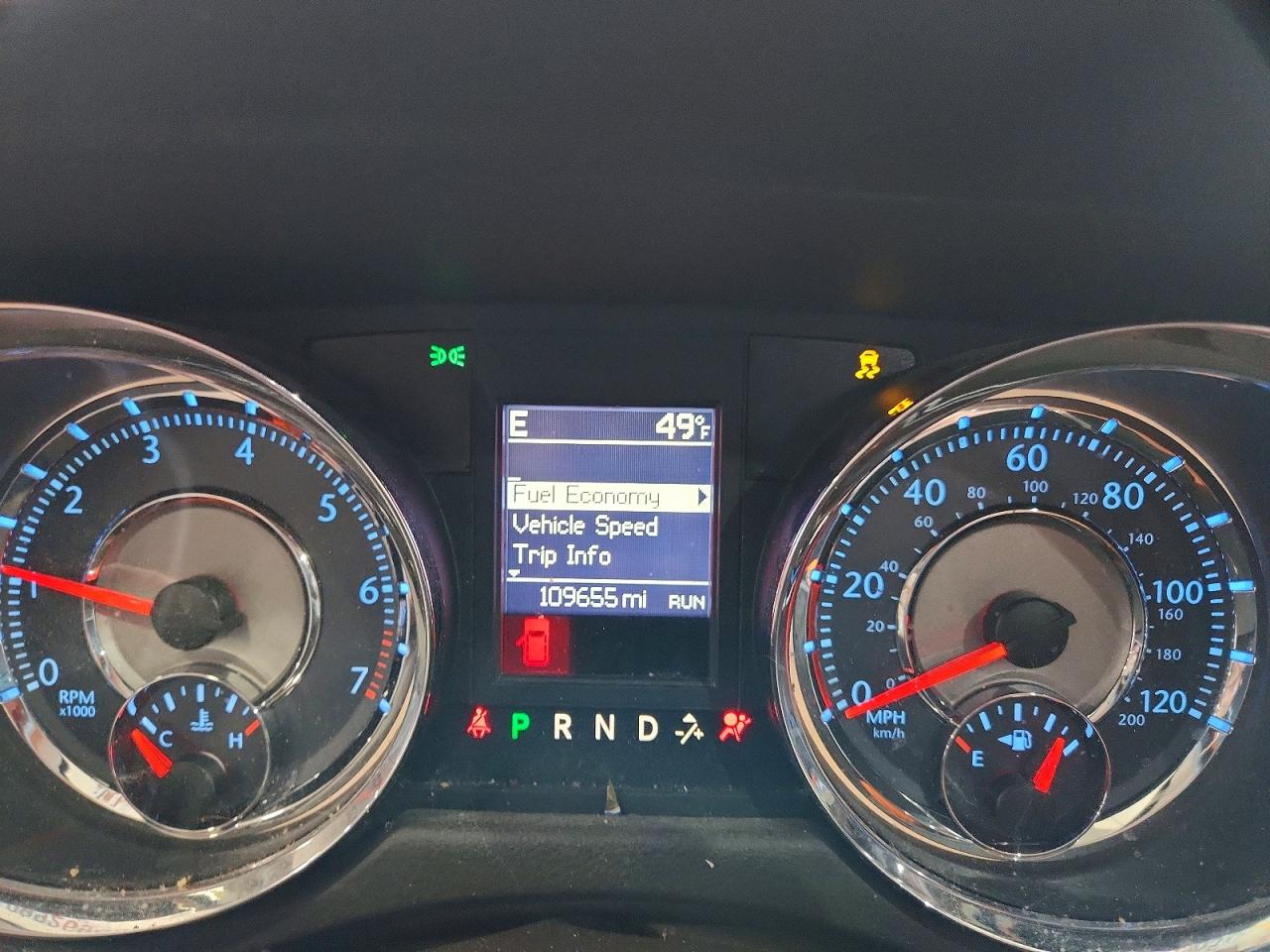 2015 CHRYSLER TOWN & COUNTRY TOURING photo 9