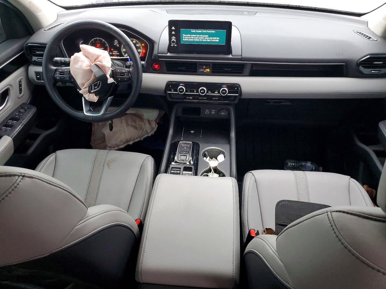 2025 HONDA PILOT EXL photo 8