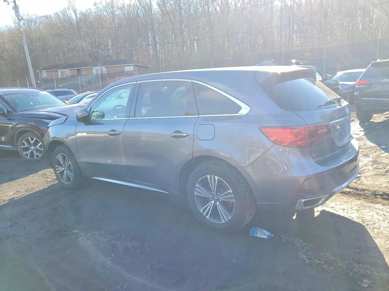 2017 ACURA MDX photo 2