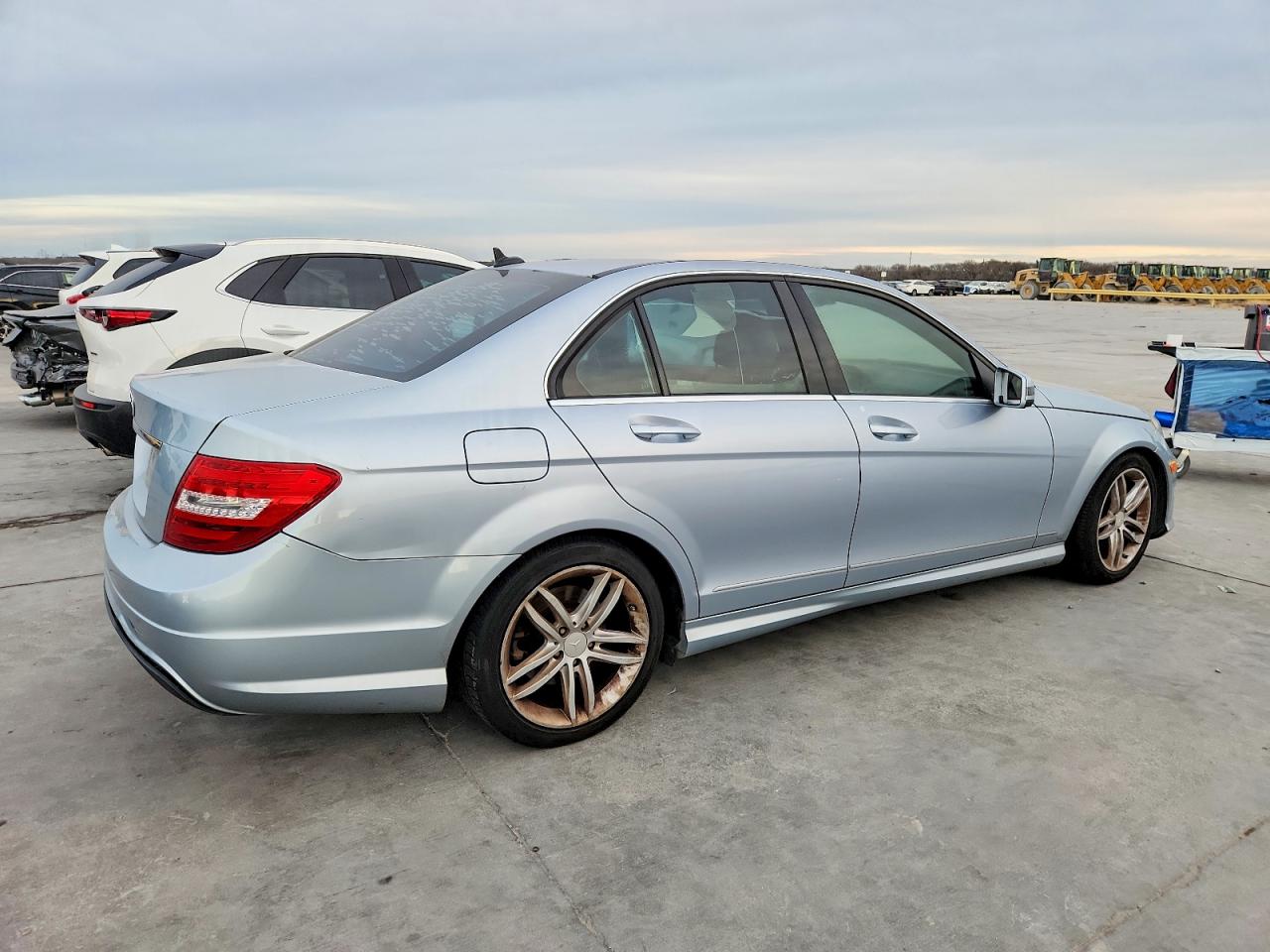 2013 MERCEDES-BENZ C 250 photo 3
