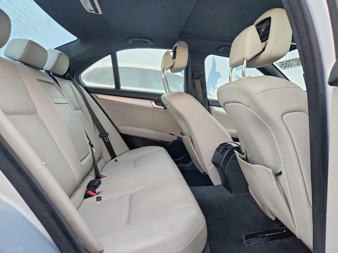 2013 MERCEDES-BENZ C 250 photo 10