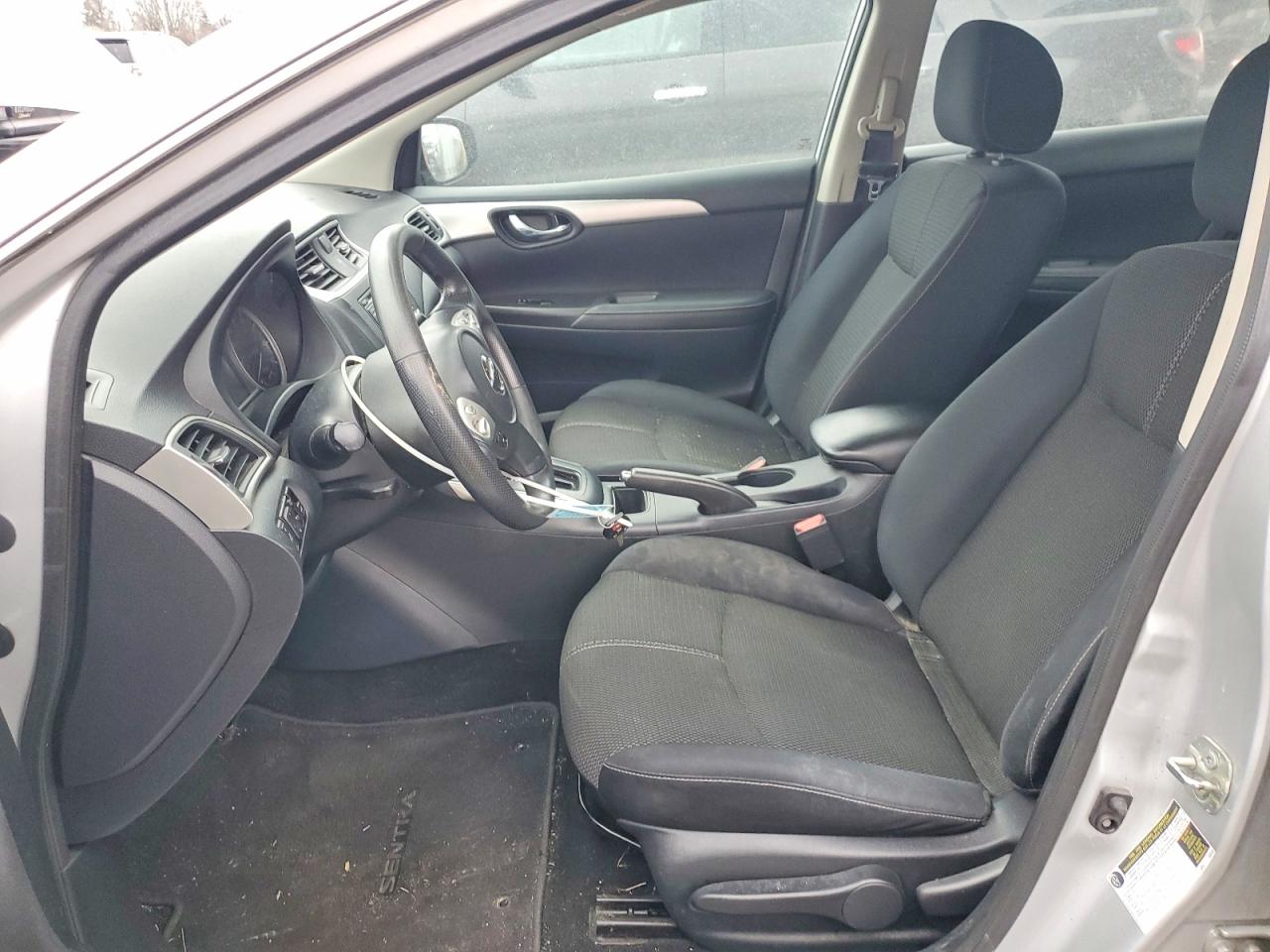 2018 NISSAN SENTRA S photo 7