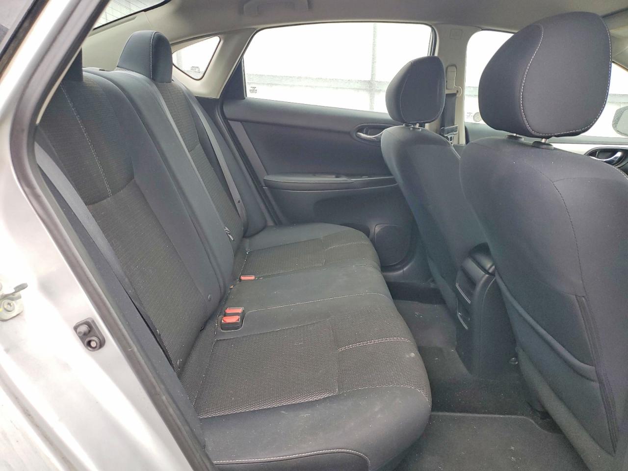 2018 NISSAN SENTRA S photo 10