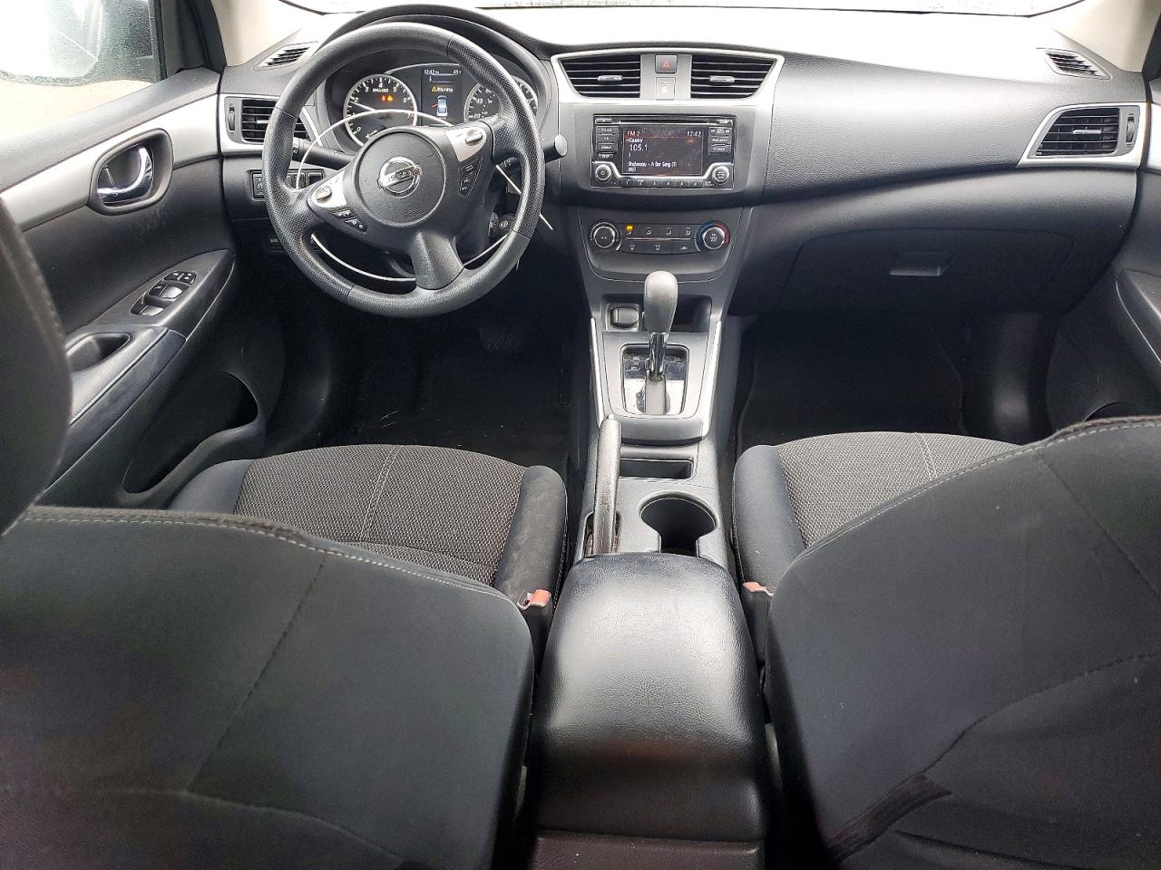 2018 NISSAN SENTRA S photo 8
