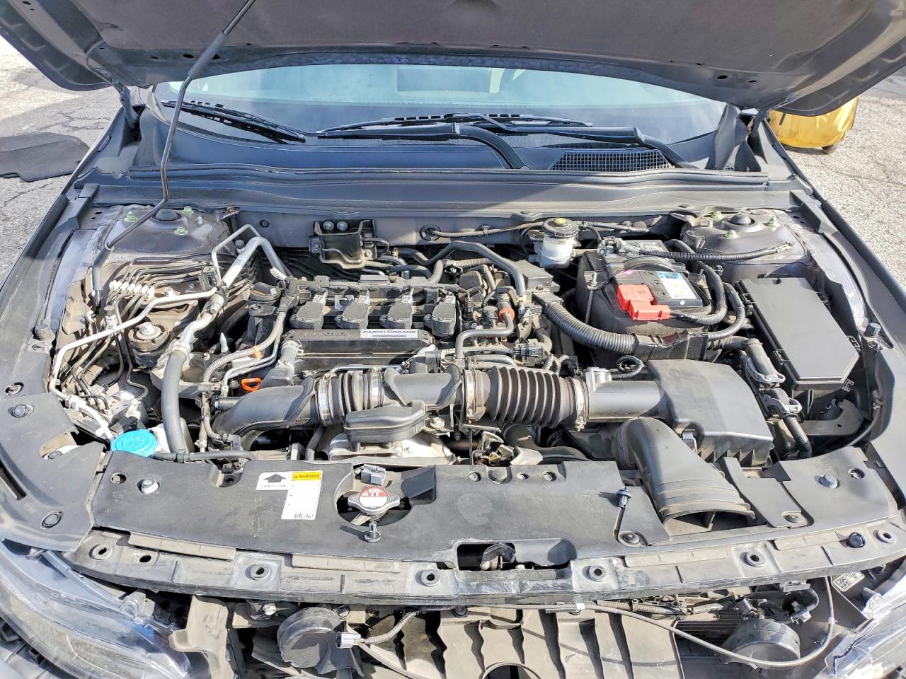 2020 HONDA ACCORD LX photo 11