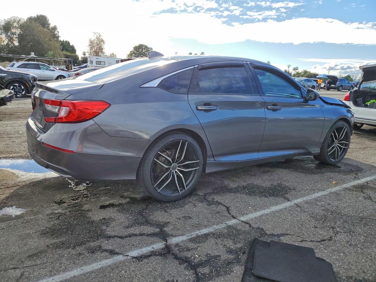2020 HONDA ACCORD LX photo 3
