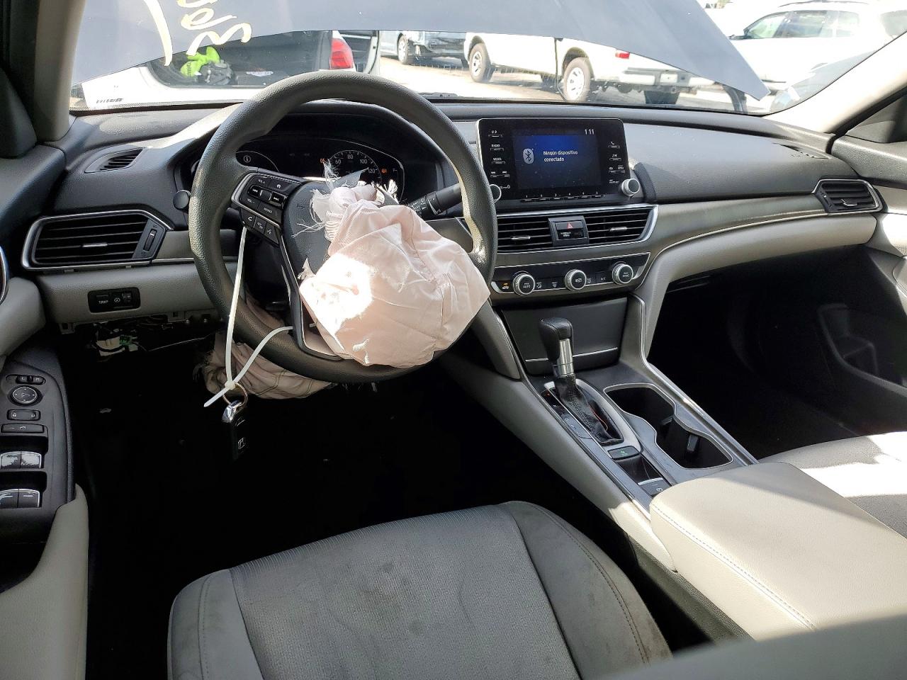 2020 HONDA ACCORD LX photo 8
