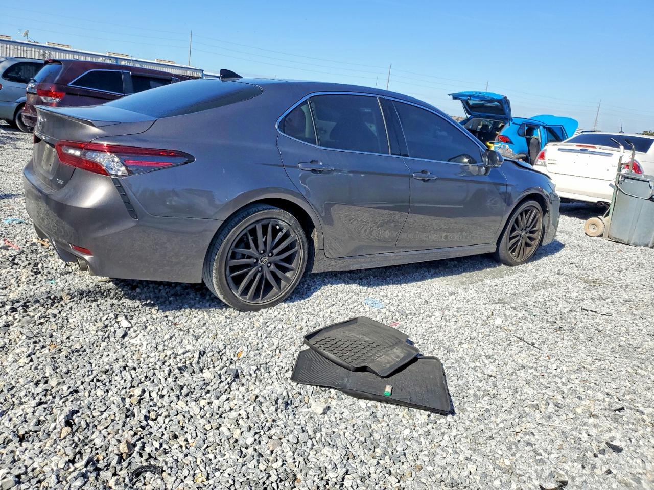2024 TOYOTA CAMRY XSE photo 3