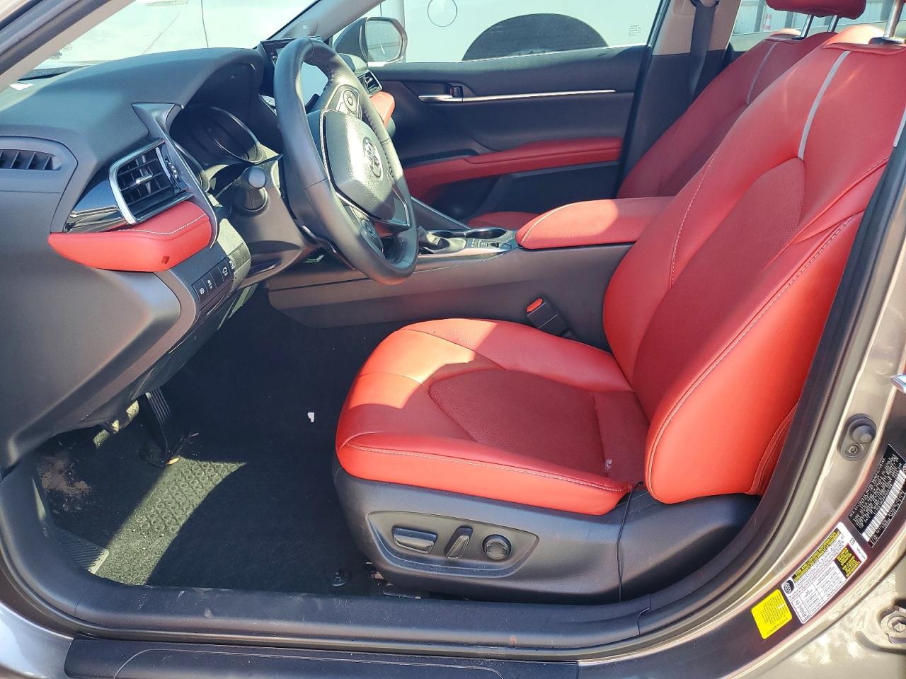 2024 TOYOTA CAMRY XSE photo 7