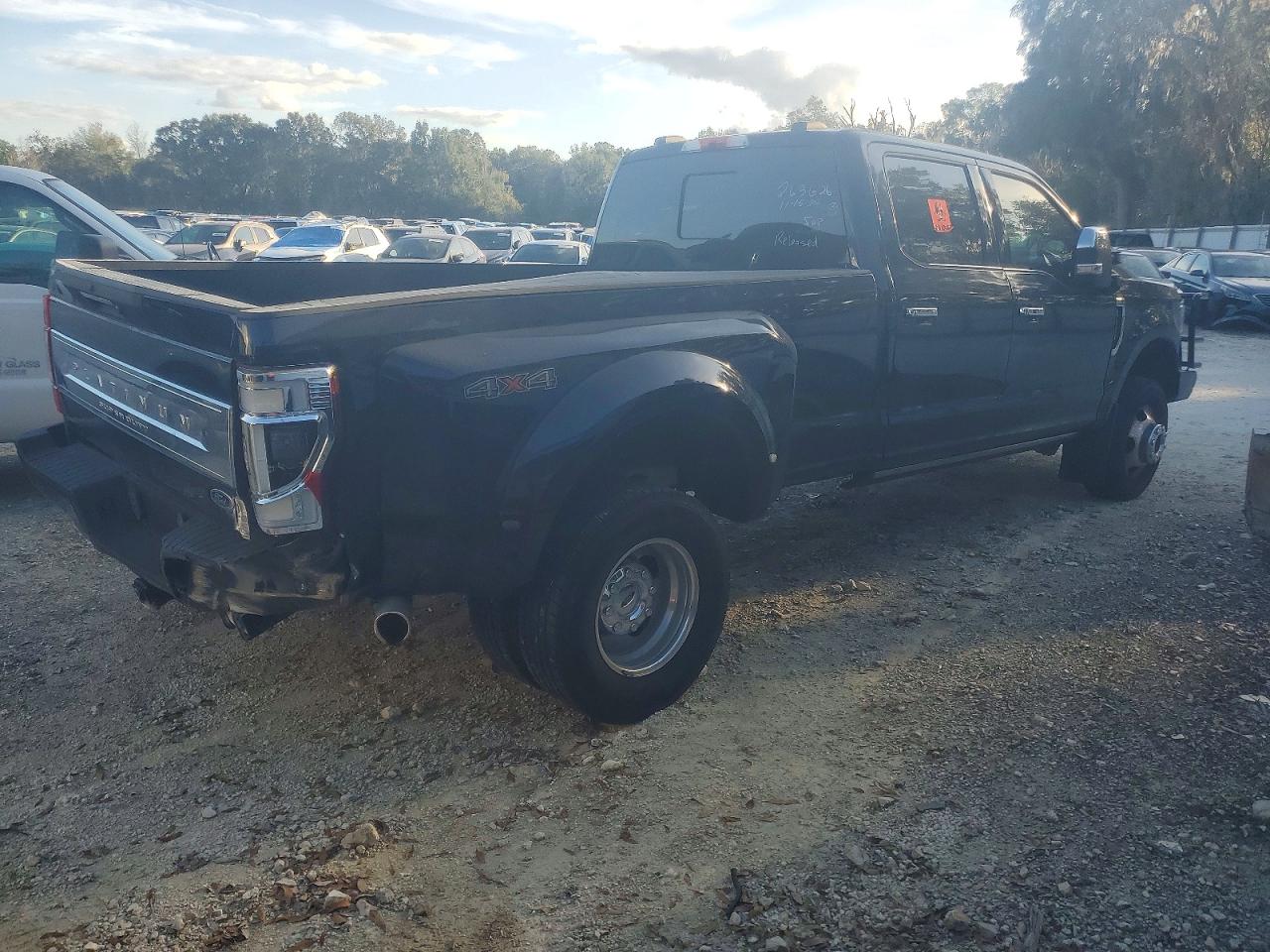2022 FORD F350 SUPER DUTY photo 3