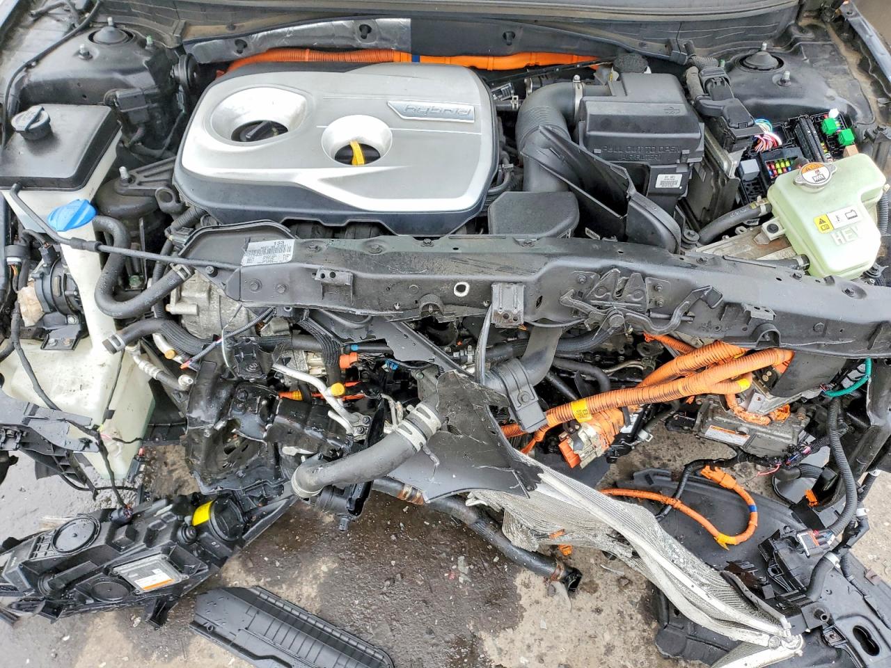 2016 HYUNDAI SONATA HYBRID photo 11