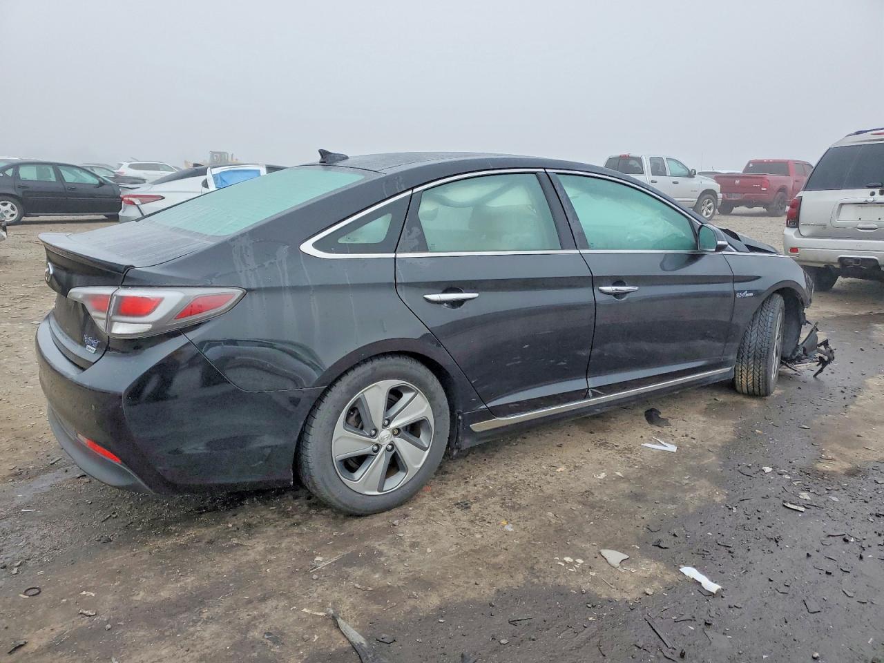 2016 HYUNDAI SONATA HYBRID photo 3