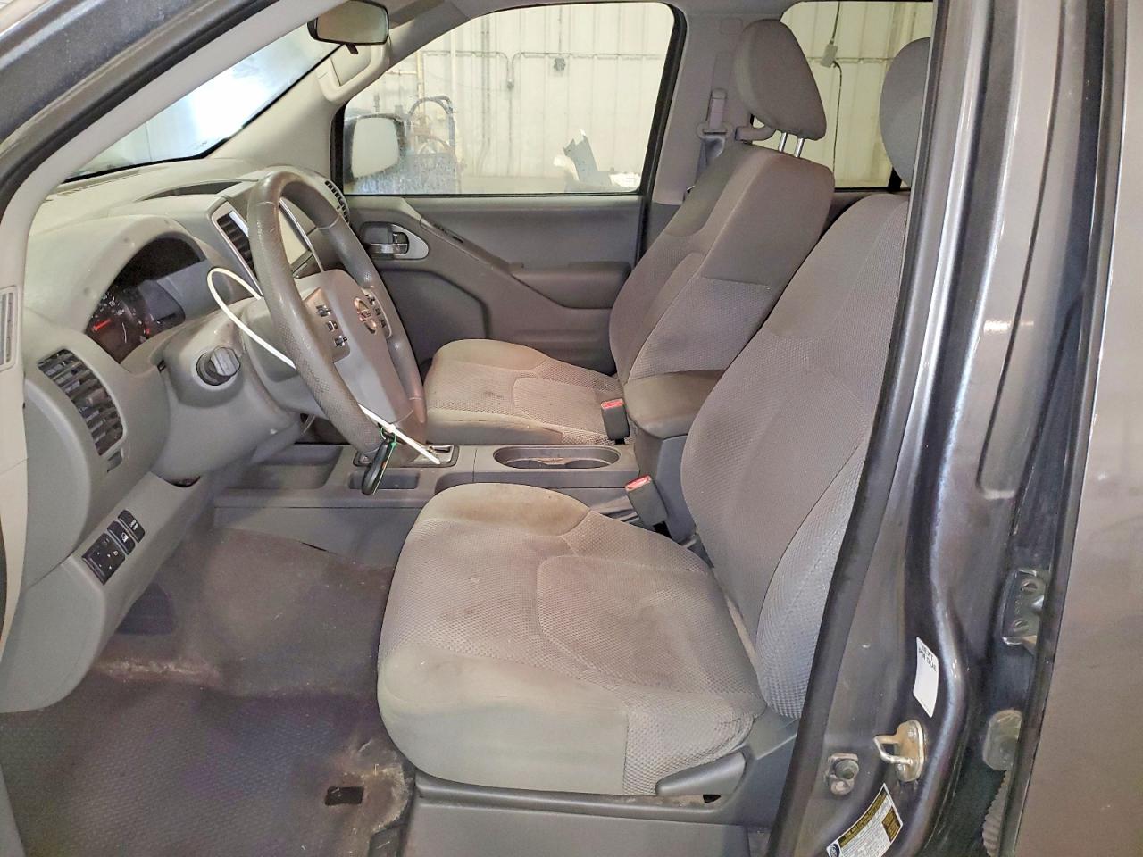 2019 NISSAN FRONTIER S photo 7