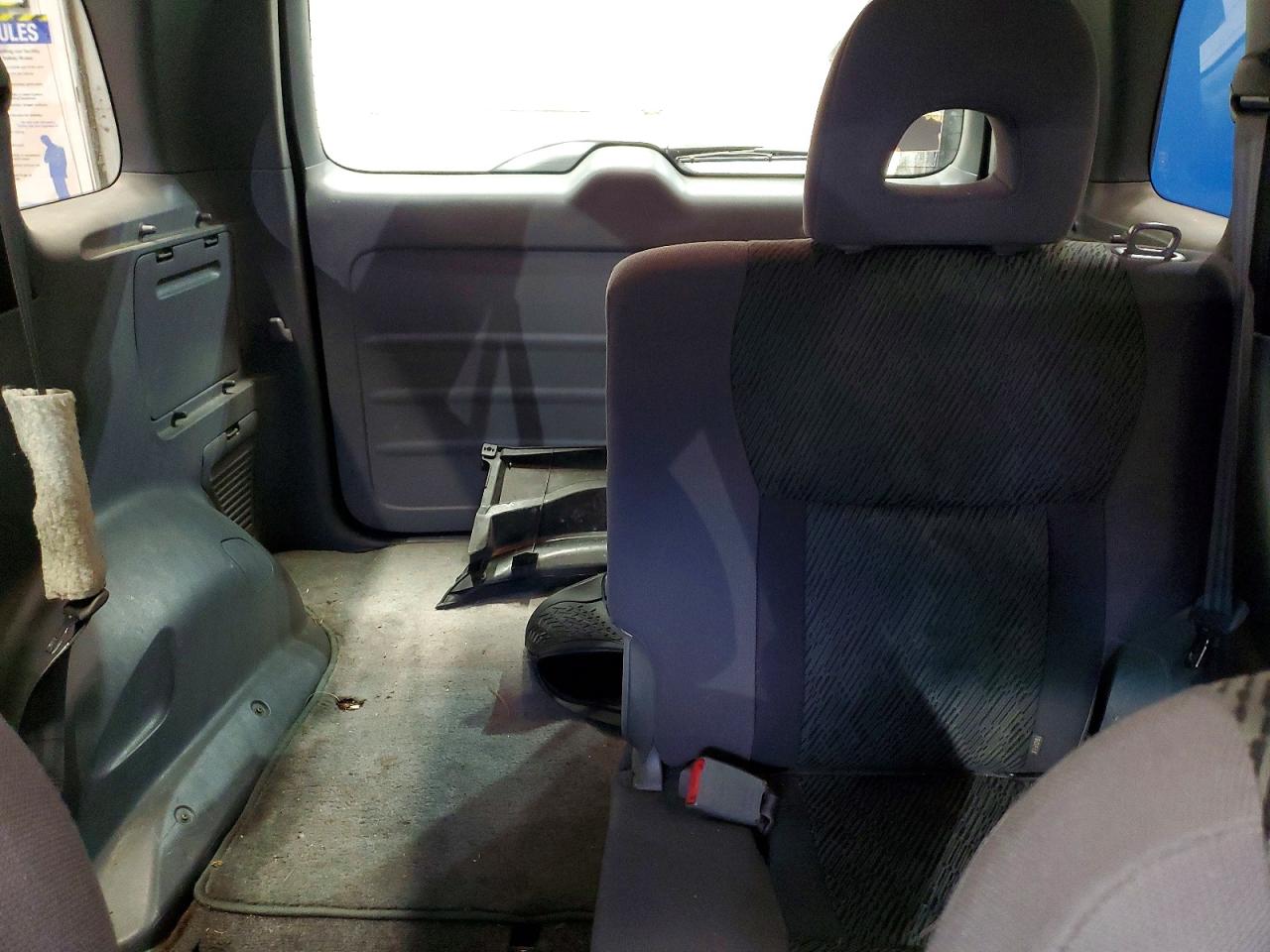 2003 TOYOTA RAV4 photo 10