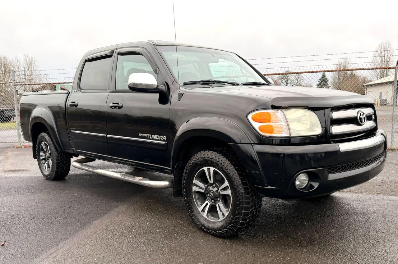 2004 TOYOTA TUNDRA