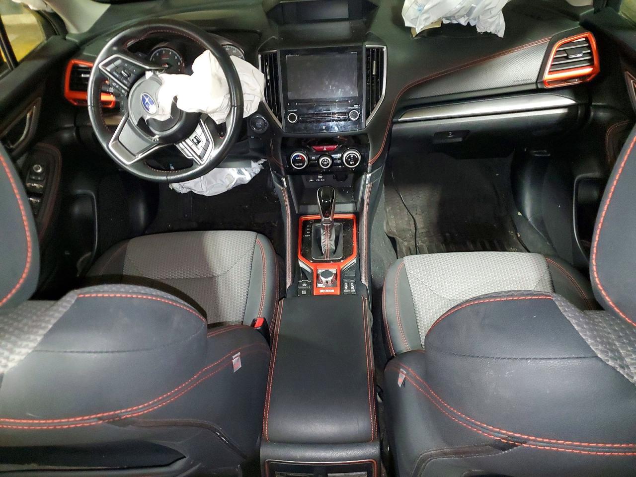 2021 SUBARU FORESTER SPORT photo 8