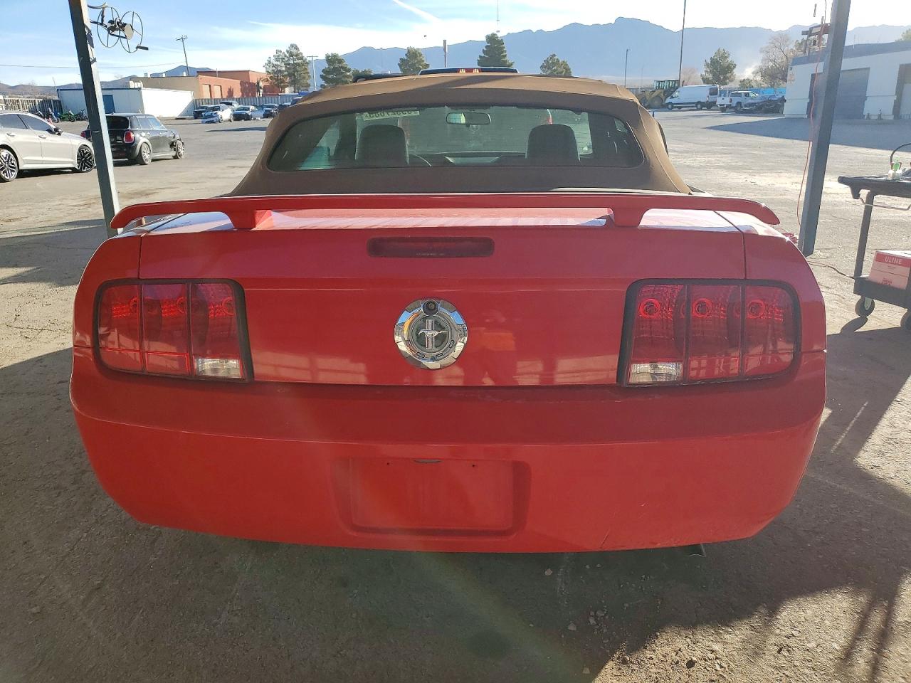 2006 FORD MUSTANG photo 6