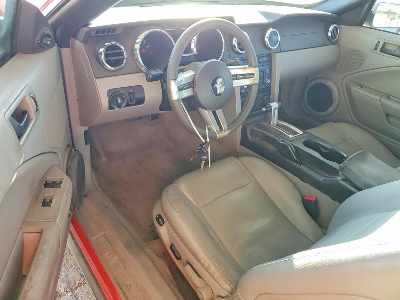 2006 FORD MUSTANG photo 8