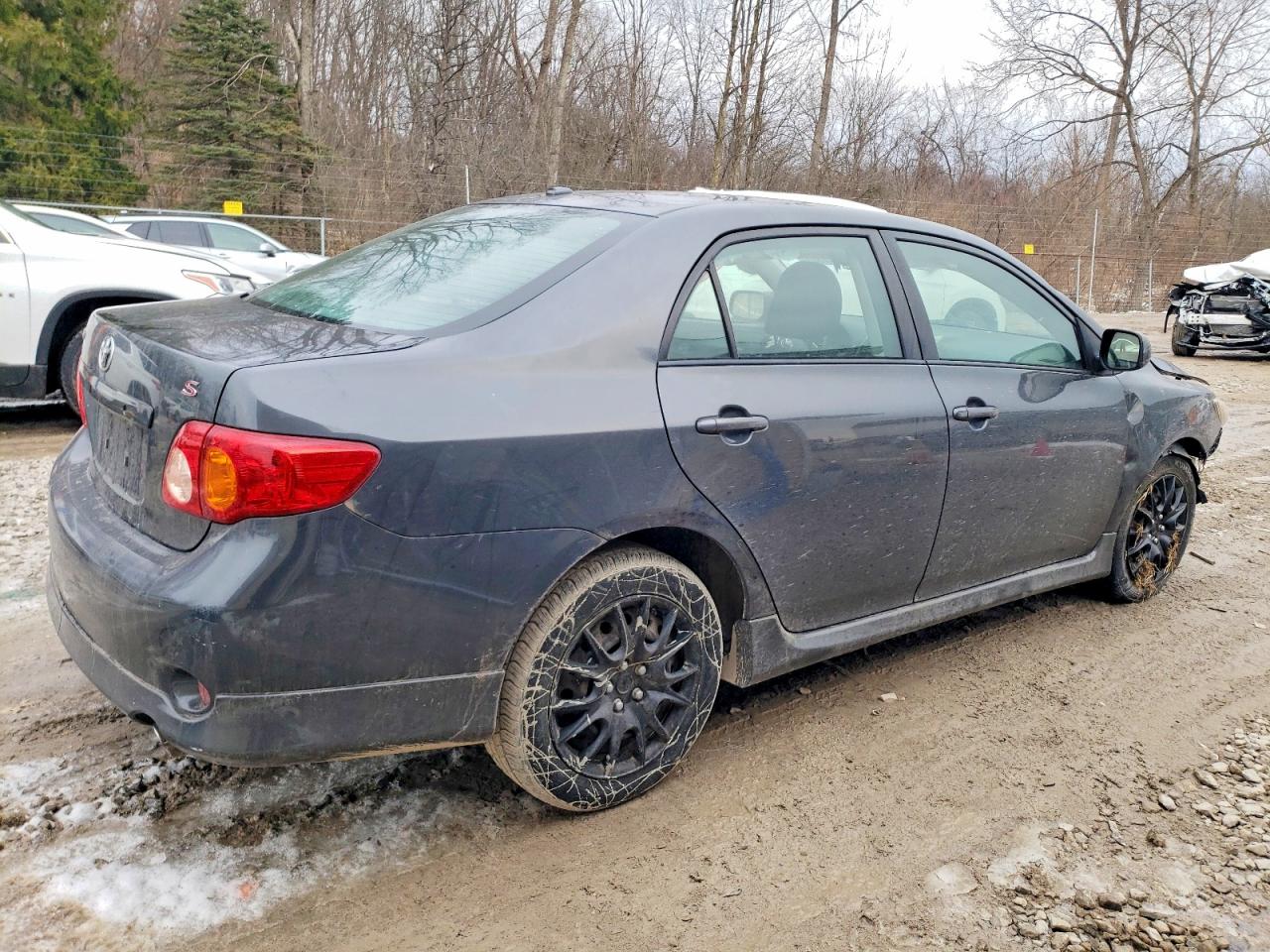 2009 TOYOTA COROLLA BASE photo 3